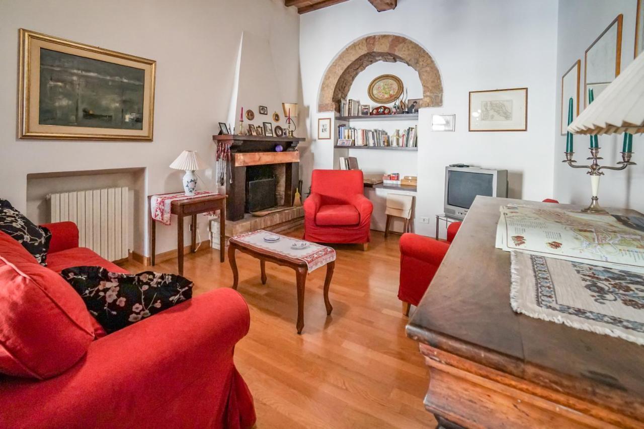 Ogni Finestra E Un Quadro - Appartamento Ad Assisi Exterior foto